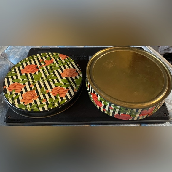 Mid Century Vtg Floral Striped Metal Lidded Candy Biscuit Tin - Picture 9 of 16